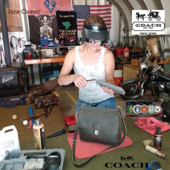 🛠️🧽🧴👜Keep Calm & Go Shopping, Seller Bio - Picture 15 of 17